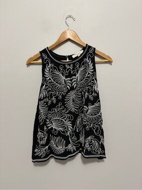 LOFT Modern Minimalist Black Tank Top with White Botanical Embroidery